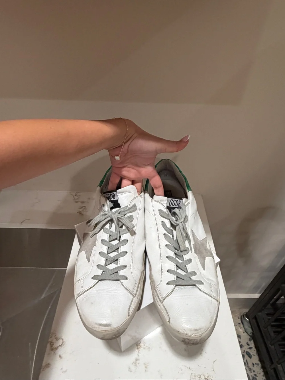 Men’s Golden Goose White Leather Low-Top Sneakers with Green Heel